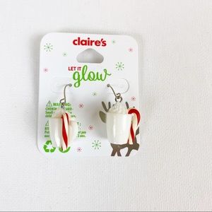 💕Claire’s Christmas Earrings Hot Cocoa French Hooks